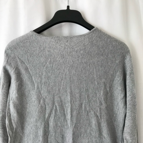 Micheal micheal kors gray long sleeve lightweight sweater size medium - Picture 8 of 10